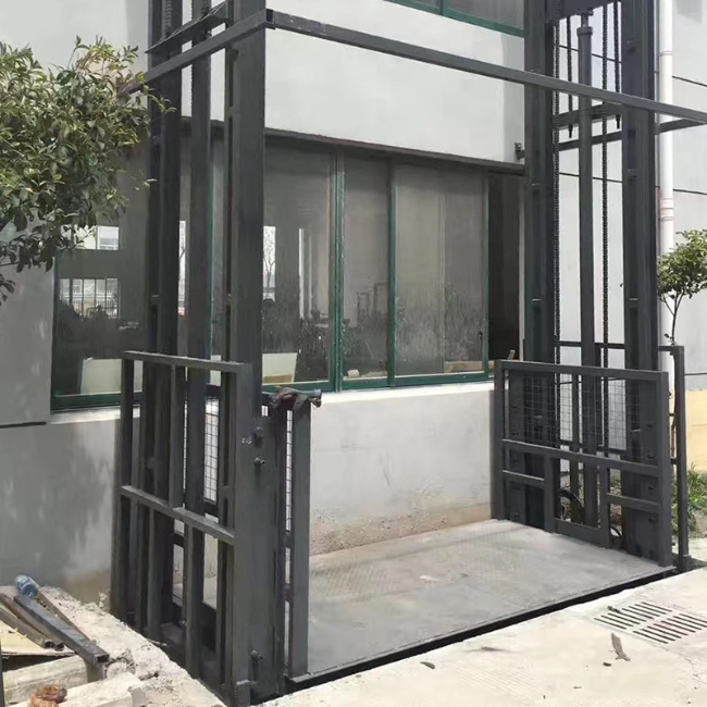 隆广镇5吨室外升降货梯